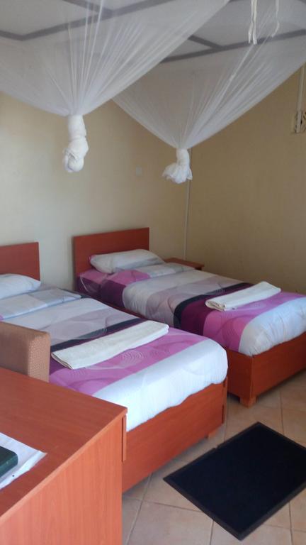 Ack Guest House Homa Bay Esterno foto