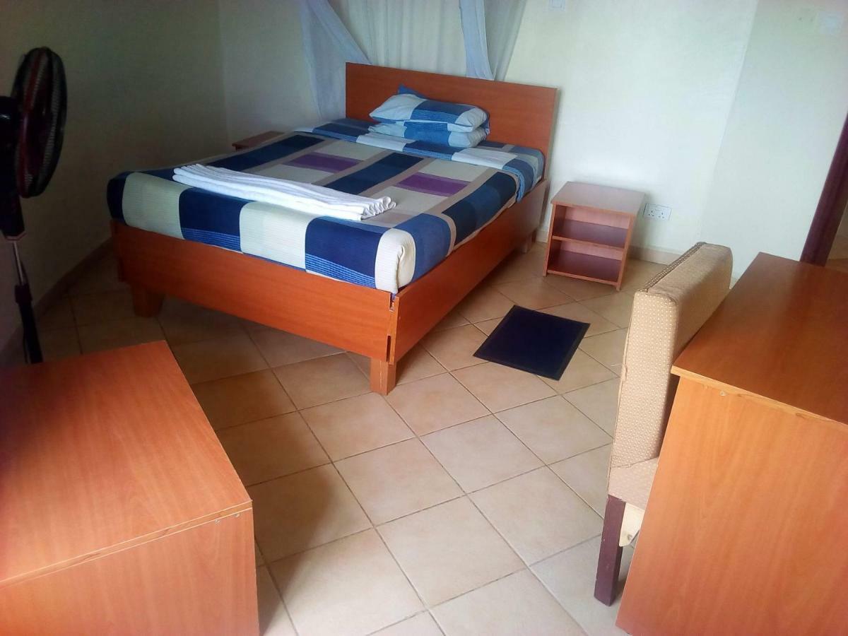 Ack Guest House Homa Bay Esterno foto