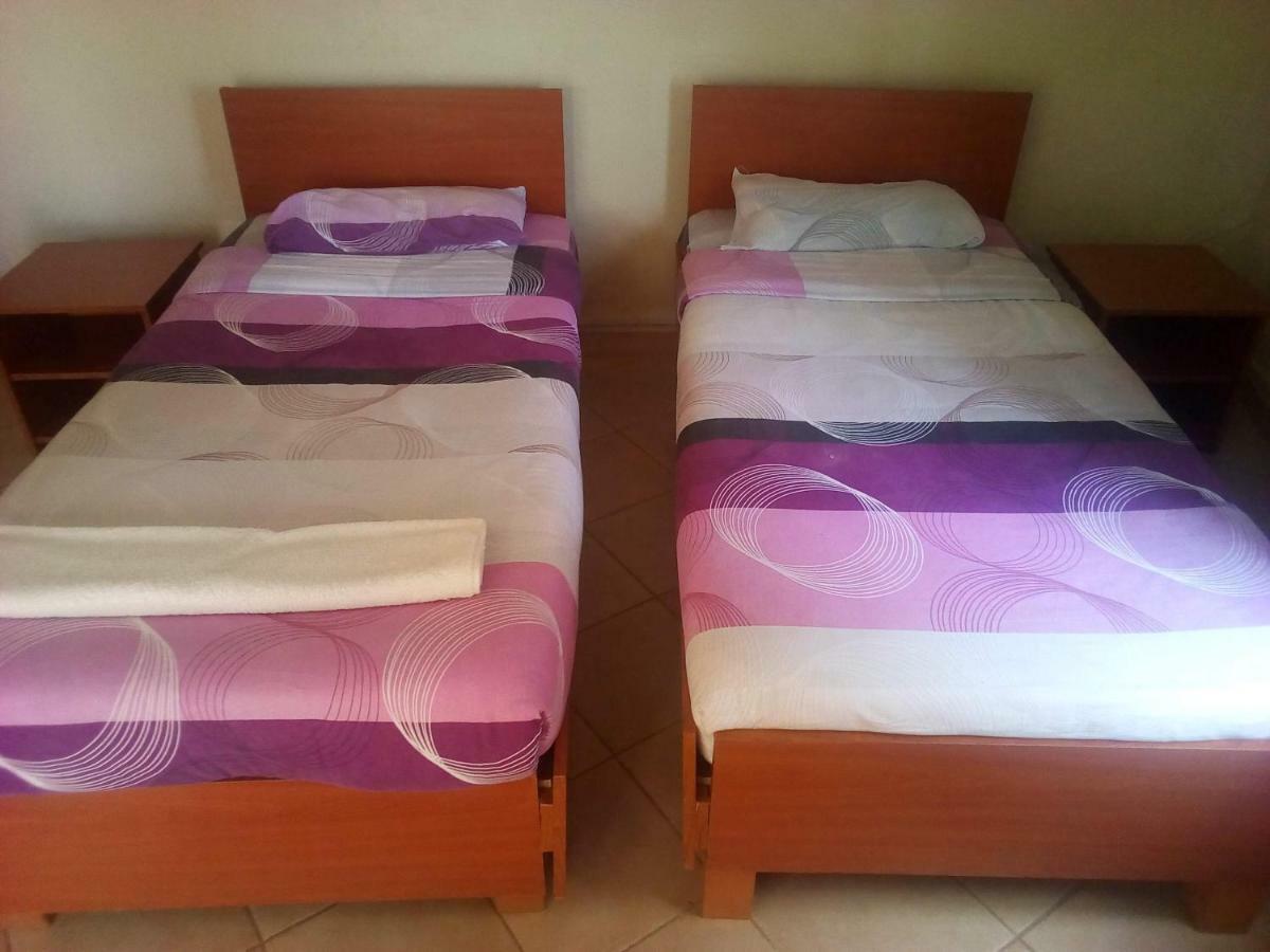 Ack Guest House Homa Bay Esterno foto