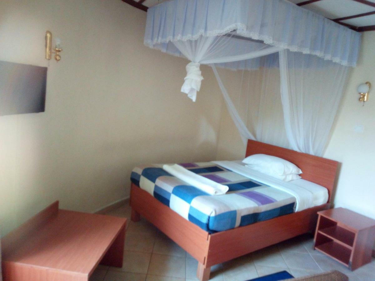 Ack Guest House Homa Bay Esterno foto